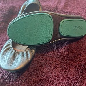 Worn a few times but don’t fit